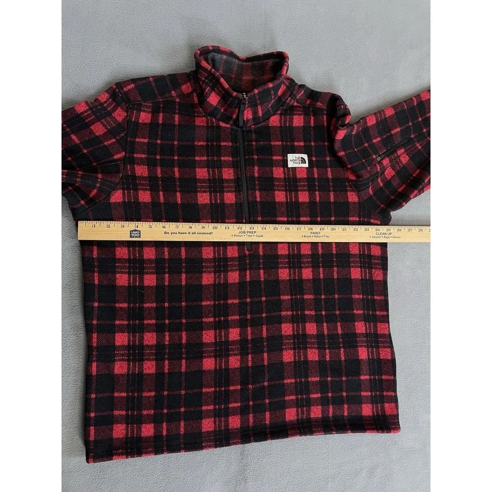 The North Face Men's XL Red Black Buffalo Plaid Fleece Quarter Zip Pullover